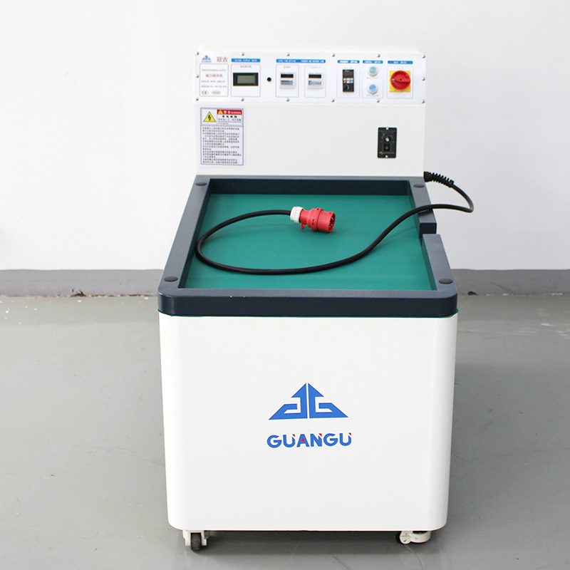 VaasaSelf service magnetic polishing machine